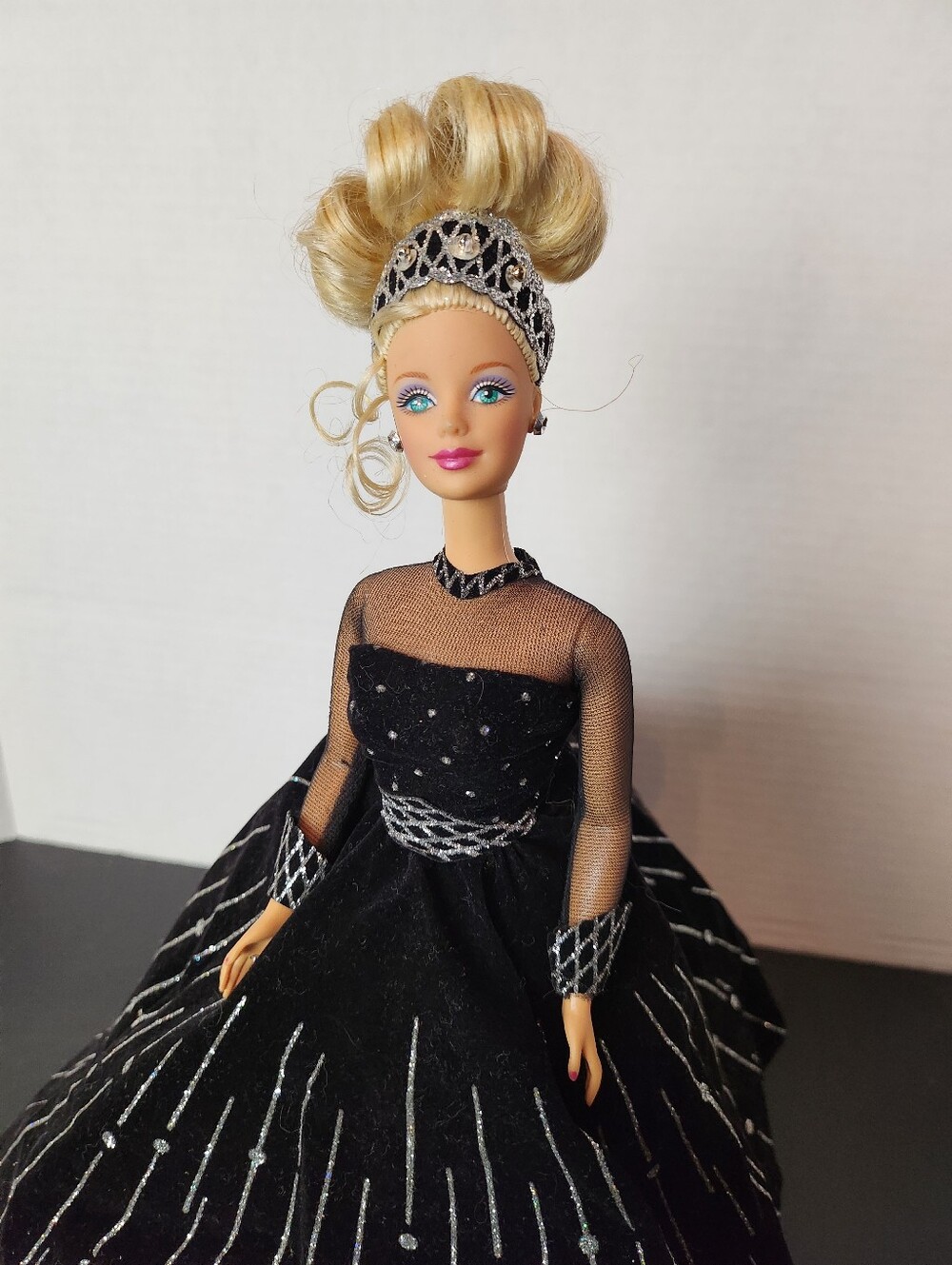 1998 Happy Holidays Barbie Black Silver Gown Vintage